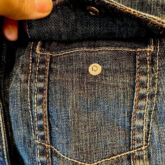 Liz Claiborne Women’s Embroidered Top Stitching Denim Jean Jacket Size M - Picture 5 of 12